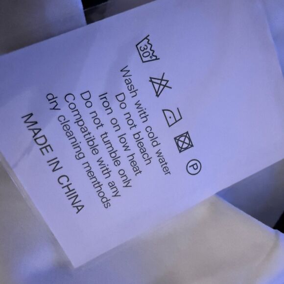 Belongsi Dresses & Skirts - NWT White Belongsci Summer Dress Size Med.